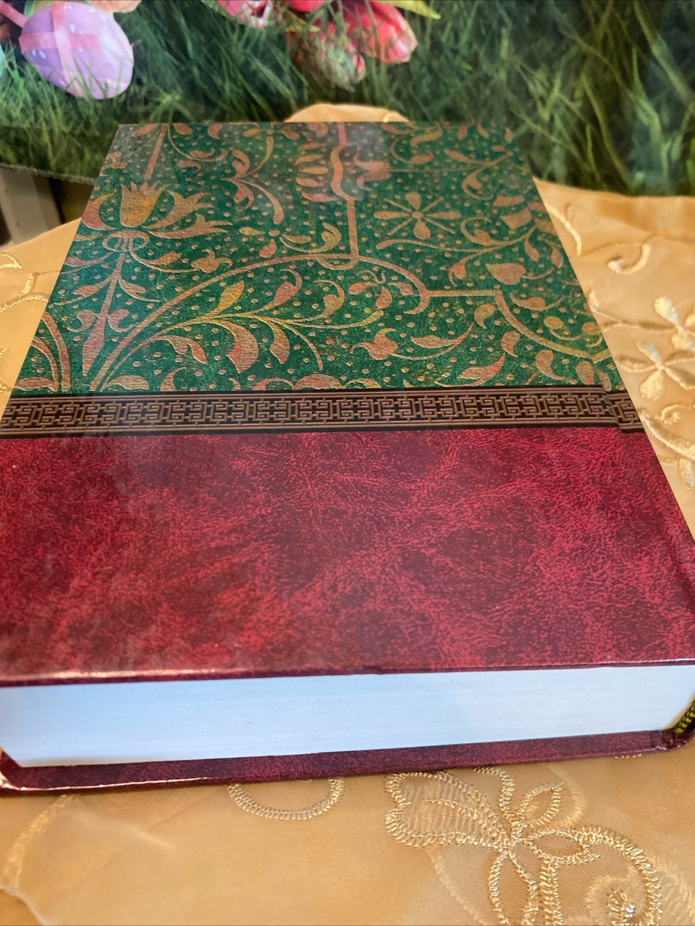 Study Bible-KJV by Thomas Nelson Publishers: Used - Picture 10 of 10